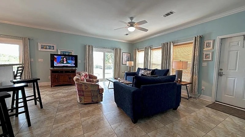 Sunset Pointe at Vaca Cove 4BR 3 BA Ocean View w/ Dock in Marathon, Florida, United States — photo 3