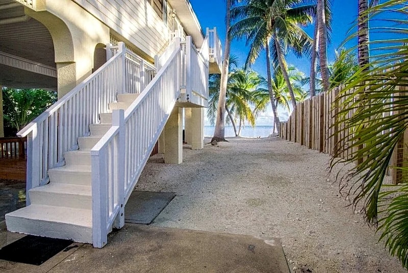 The Nautilus on the Ocean in Grassy Key 4 bed 3 bath in Marathon, Florida, United States — photo 3