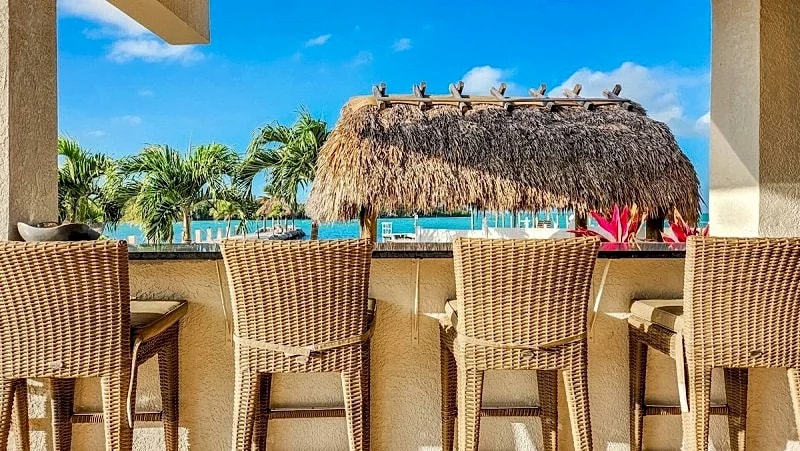 Vaca Cut Sunsets 5 bed 4 bath home with pool Gulf Views in Marathon, Florida, United States — photo 3