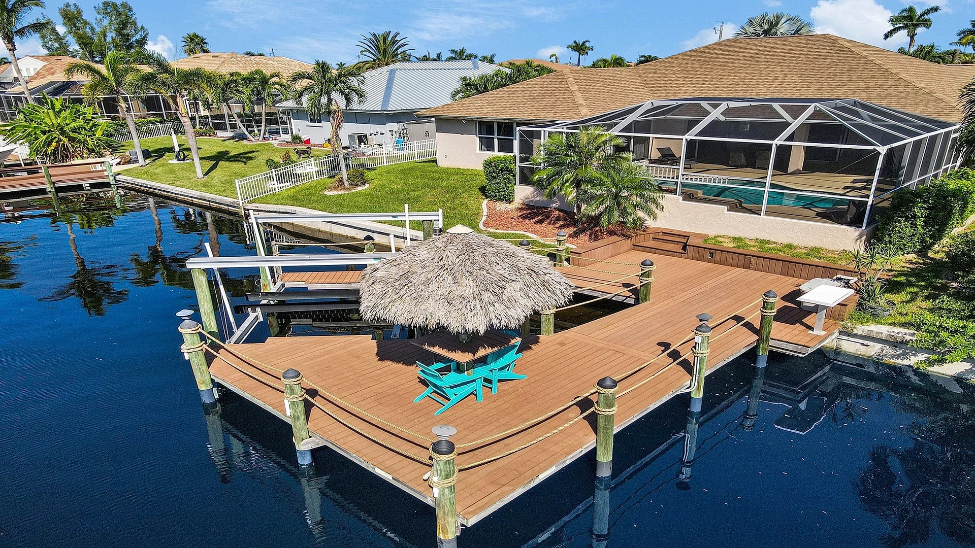 Lupita, boat lift, dock, heated south facing pool in Cape Coral, Florida, United States — photo 5