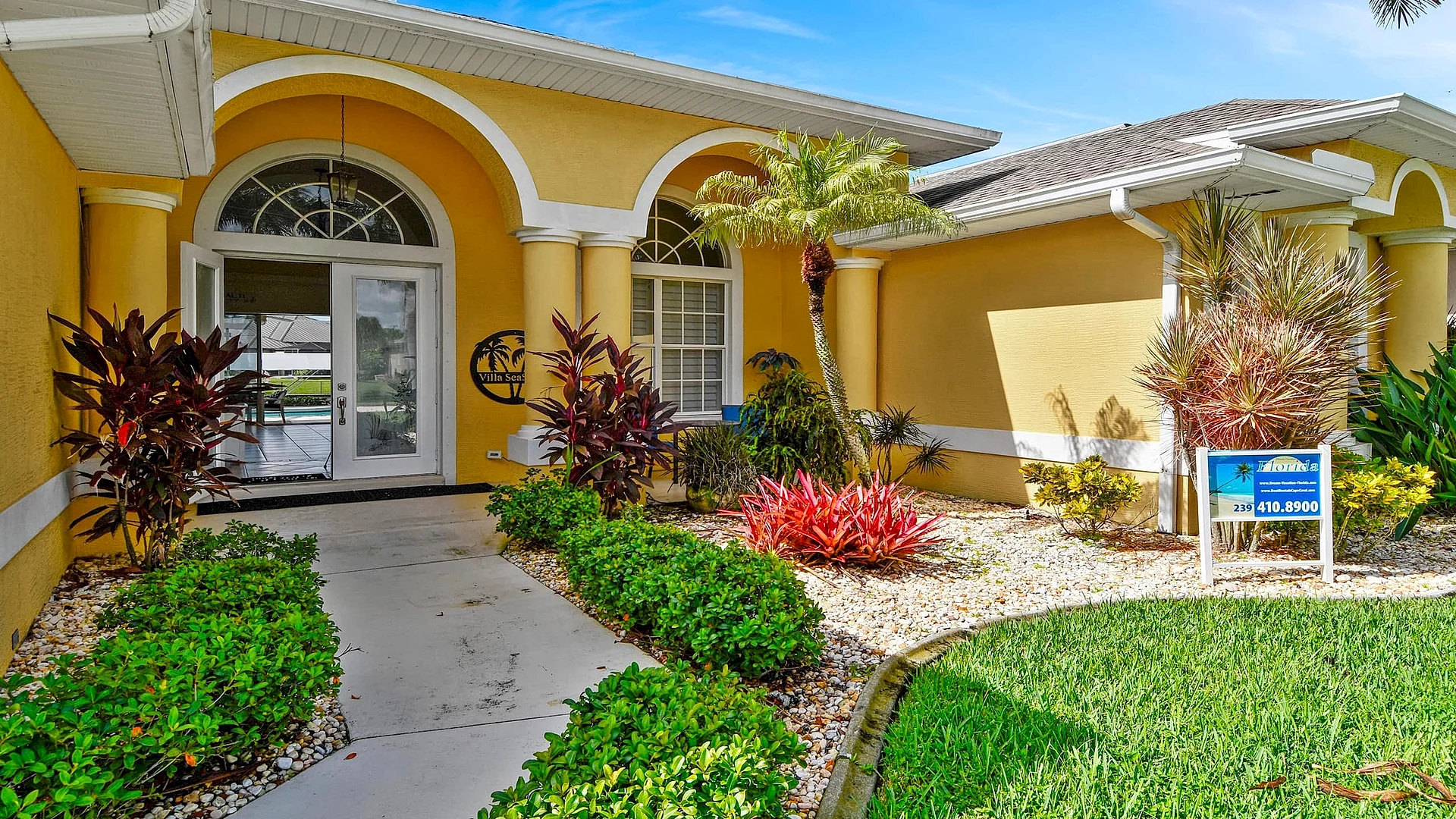 Seascape - Spa/Whilrpool, South Terrace, 4 Bedroom in Cape Coral, Florida, United States — photo 2