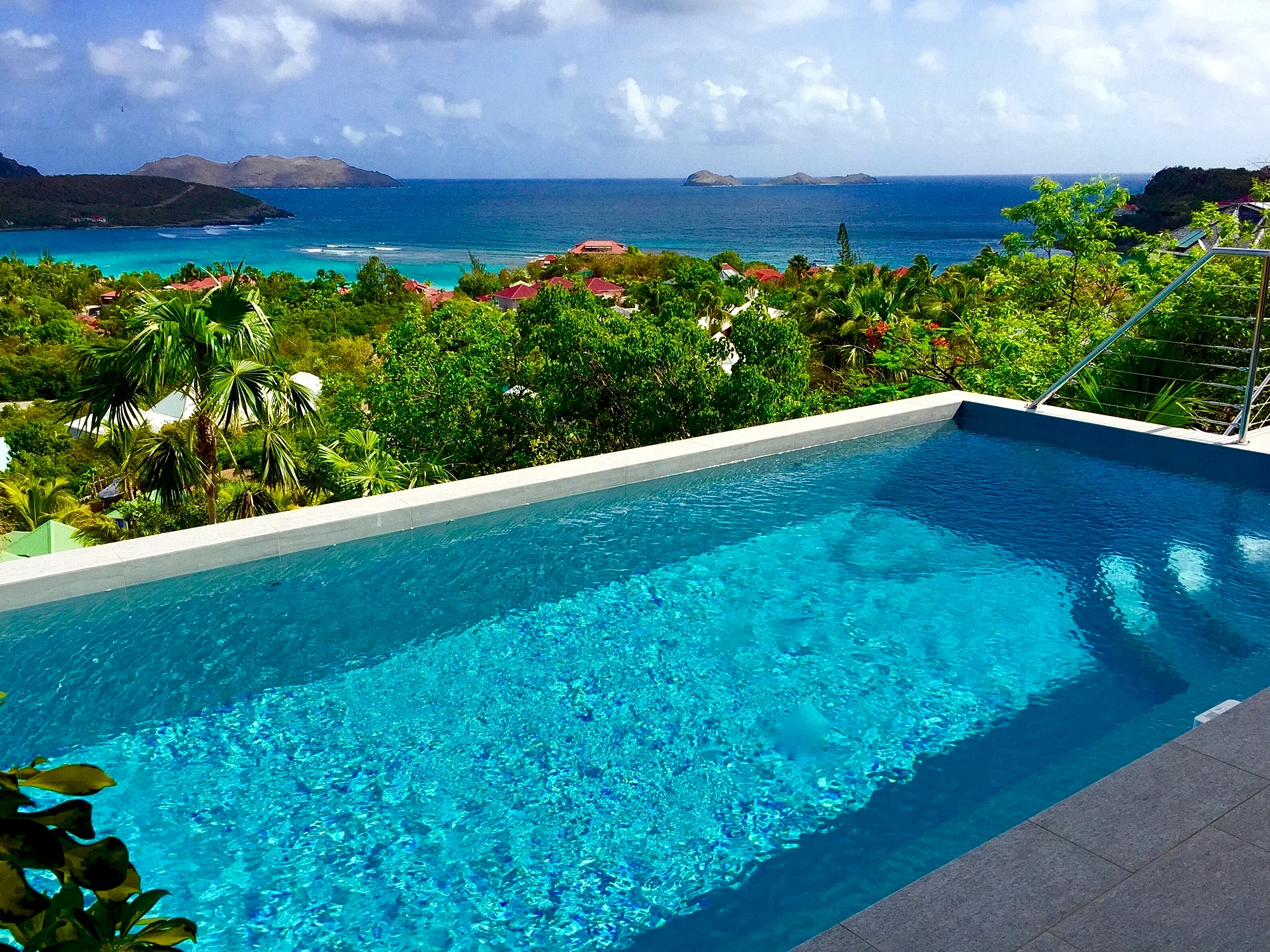 Modern Villa Suite Acajous Boasts Splendid Views ! in Saint-Jean, Saint Barthélemy — photo 3
