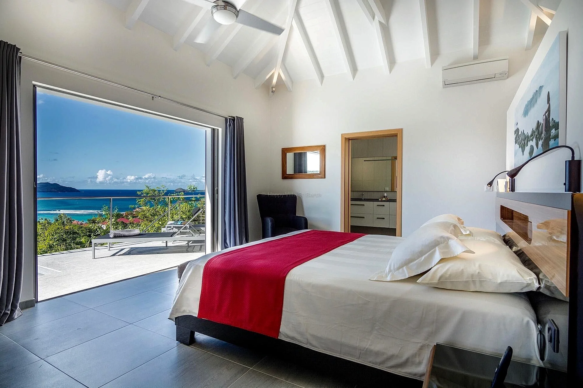 Modern Villa Suite Acajous Boasts Splendid Views ! in Saint-Jean, Saint Barthélemy — photo 5