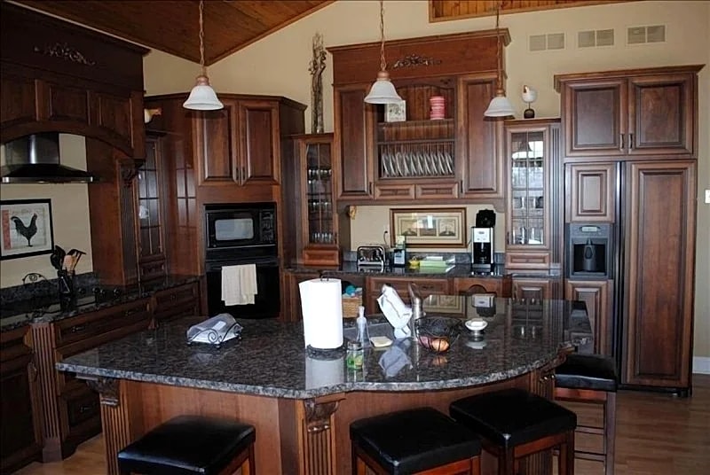 Luxurious Galena Territory 5 Bedroom home, Hot Tub, Firepit in Galena, Illinois, United States — photo 2