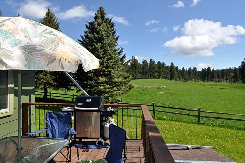 Berry Eagle Retreat: Private Farmhouse on 80 Acres in Deadwood, South Dakota, United States — photo 3
