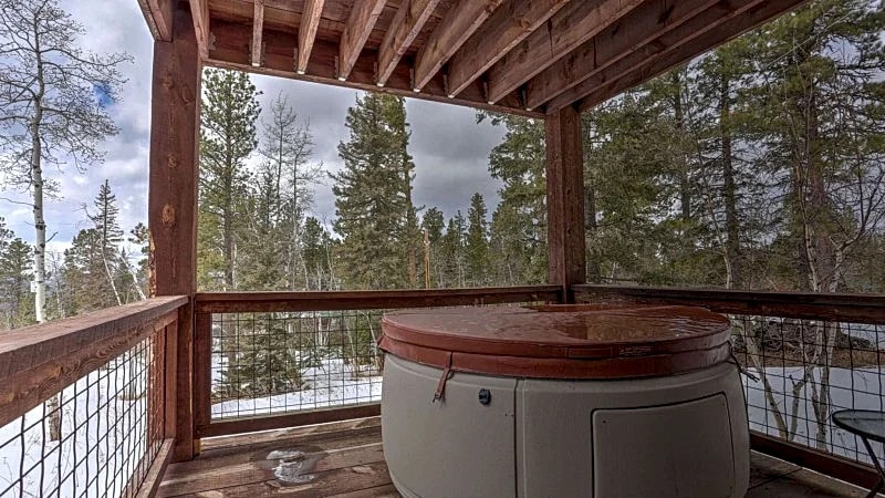 Big Pine Lodge: Black Hills 4 Bed, 2 Bath Cabin Rental at Terry Peak Ski Area in Lead, South Dakota, United States — photo 4