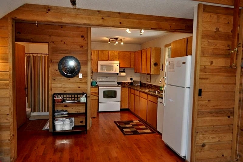 Buffalo Loft | Terry Peak Ski Area Cabin Rental w/ Hot Tub in Lead, South Dakota, United States — photo 3