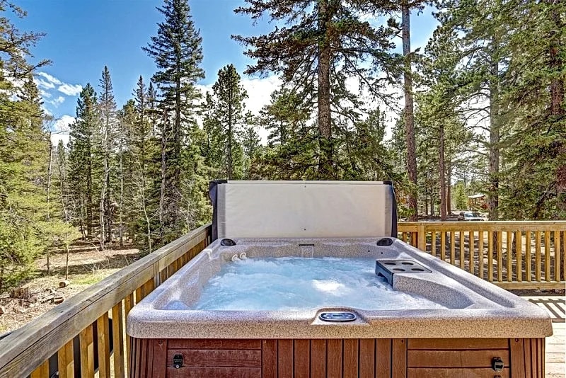 Buffalo Loft | Terry Peak Ski Area Cabin Rental w/ Hot Tub in Lead, South Dakota, United States — photo 2
