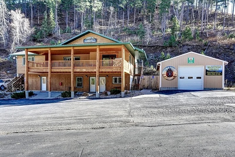 Buffalo Thunder Lodge: 7 Bed, 5 Bath in the Heart of the Black Hills in Deadwood, South Dakota, United States — photo 3