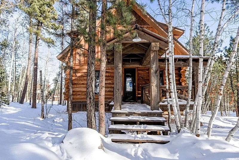 The Outback - Log Cabin Lodge in Lead, South Dakota, United States — photo 2