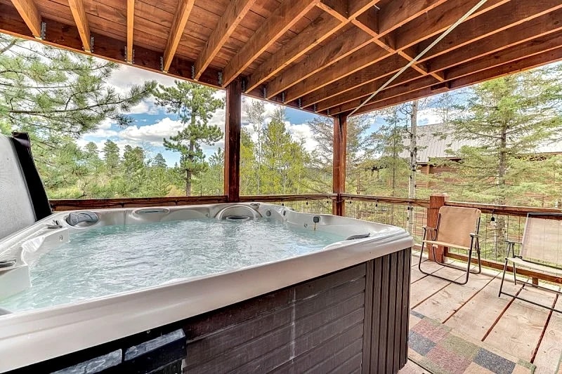Heart of Gold Lodge » Gilded Mountain » Lawrence County in Lead, South Dakota, United States — photo 4