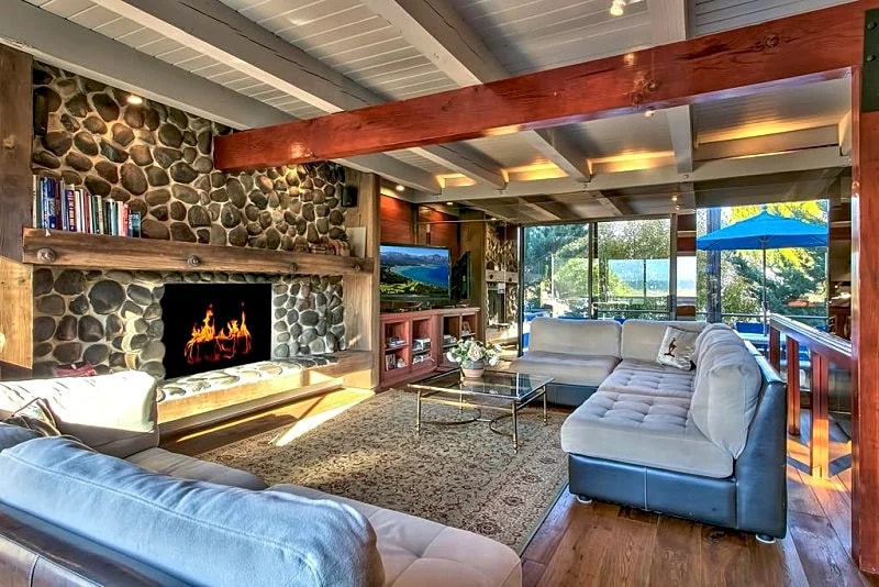 Spectacular Smuggler's Cove | South Lake Tahoe Luxury Rental in South Lake Tahoe, California, United States — photo 2