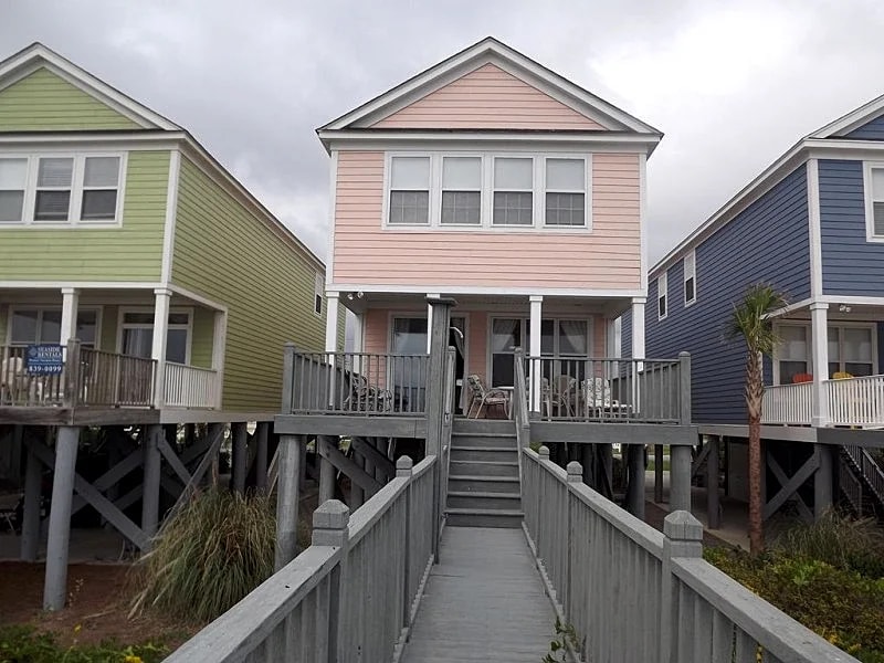 Ocean Front House in Garden City Beach/South of Myrtle Beach in Murrells Inlet, South Carolina, United States — photo 3