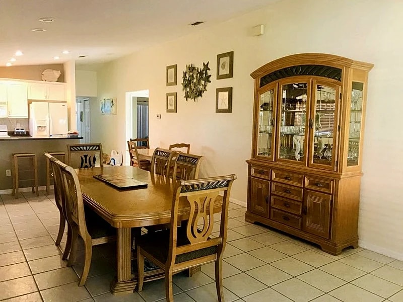 Exclusive Gulf Side Condo, 3 BR-2.5BA-IRB in Indian Rocks Beach, Florida, United States — photo 4