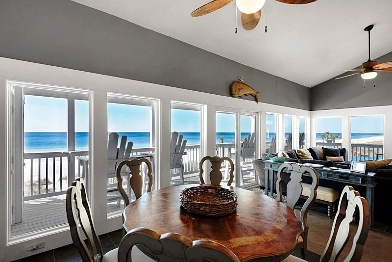Beautiful Corner (End) Unit with Wrap-Around Balcony and Western Sunset Views in Panama City Beach, Florida, United States — photo 5