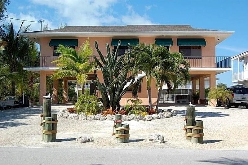 The Perfect Getaway with Swimming Pool, Jacuzzi and Boatslip in Islamorada, Florida, United States — photo 2