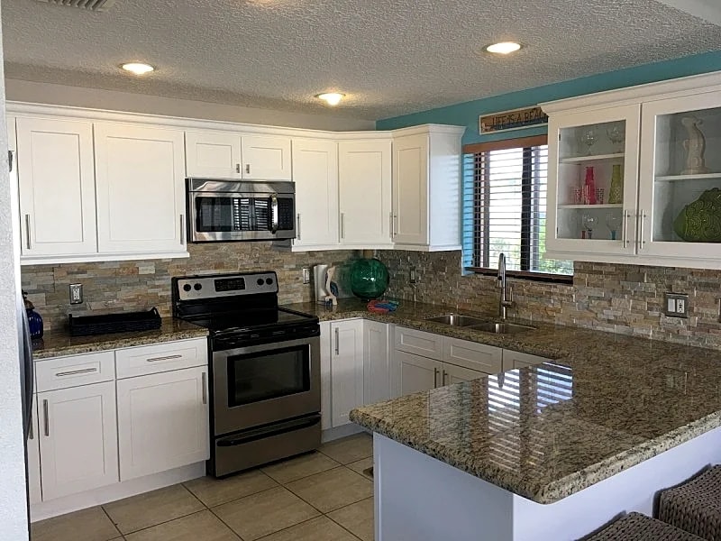 The Perfect Getaway with Swimming Pool, Jacuzzi and Boatslip in Islamorada, Florida, United States — photo 4
