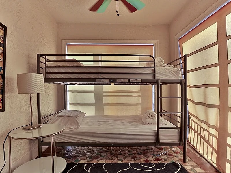 Impeccable Coral Gables Condo, Great Location. in Miami, Florida, United States — photo 3