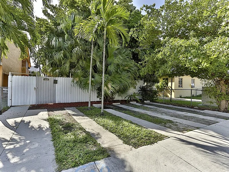Stunning House Heart of Miami in Miami, Florida, United States — photo 2