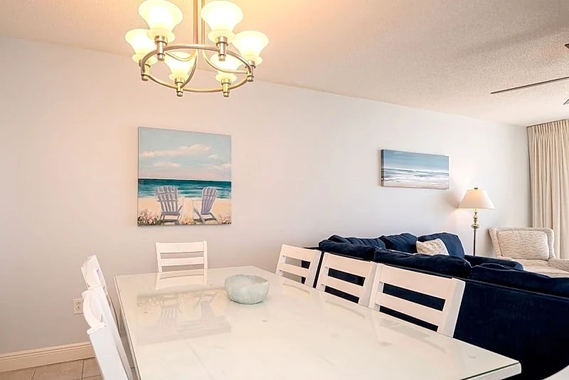 Majestic 802 Tower I 4 Bedroom 3 Bath Sleeps 10 in Panama City Beach, Florida, United States — photo 4