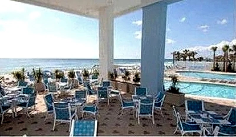 AMAZING BEACHFRONT 2BR/2BA LOWER FLOOR, OUTRAGEOUS VIEWS AND SUNSETS! in Panama City Beach, Florida, United States — photo 5
