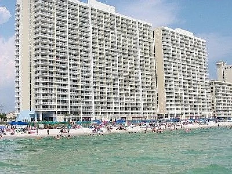 AMAZING BEACHFRONT 2BR/2BA LOWER FLOOR, OUTRAGEOUS VIEWS AND SUNSETS!
