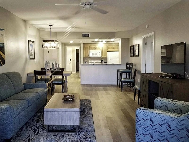 Beach Resort with Water Park - Spacious 2BR/2BA - Sleeps 8 in Cape Canaveral, Florida, United States — photo 2