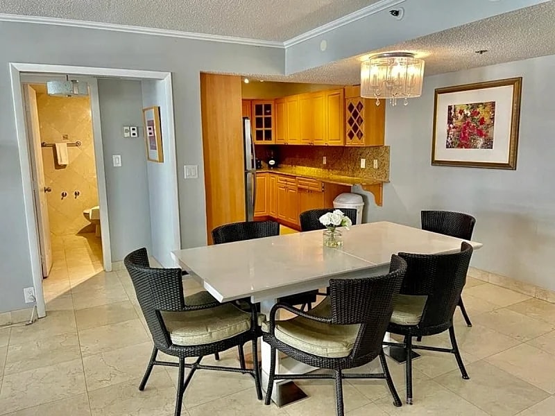 OCEANFRONT Renovated Luxury apt at the Alexander - Stay on the Beach in Miami, Florida, United States — photo 3