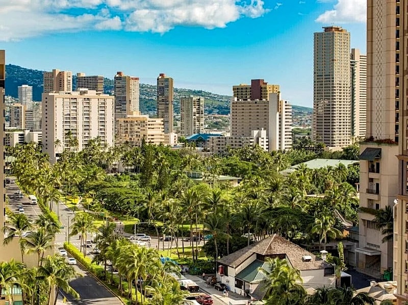 1201 · Ilikai Collection # 6.Luxury & beachfront location in Honolulu, Hawaii, United States — photo 5