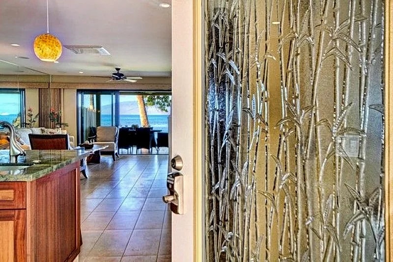 58-2 Elegant Oceanfront 3 bedroom 3.5 bath in Maui County, Hawaii, United States — photo 4