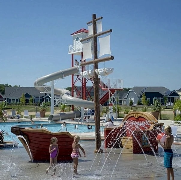 Coastal Club Community Resort Style Amenities - 6 BR's 4 Baths in Lewes-Rehoboth in Lewes, Delaware, United States — photo 5