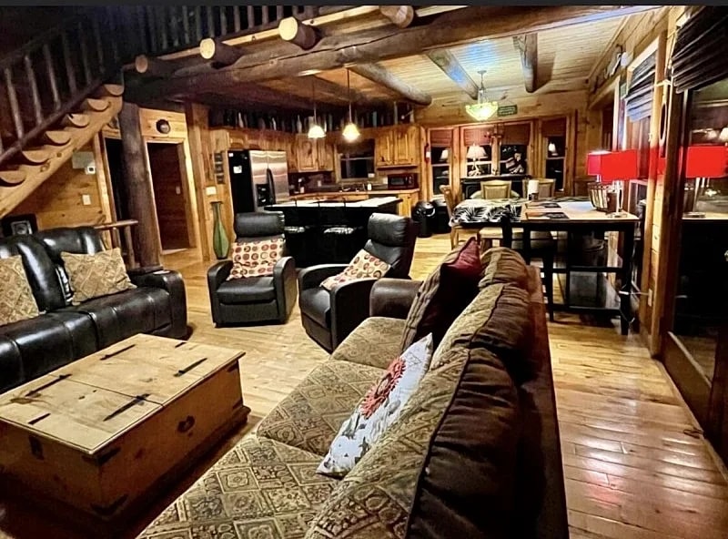 January 50% OFF BESTMtnView-Adult PoolTable-PingPong-Foosball-Playground-Hottub in Blue Ridge, Georgia, United States — photo 3