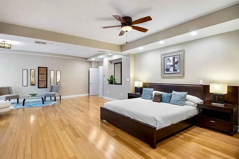 4,000+ sq ft beachfront residence + PRIVATE BEACH Resort & Spa by Marriott. in Fort Lauderdale, Florida, United States — photo 5