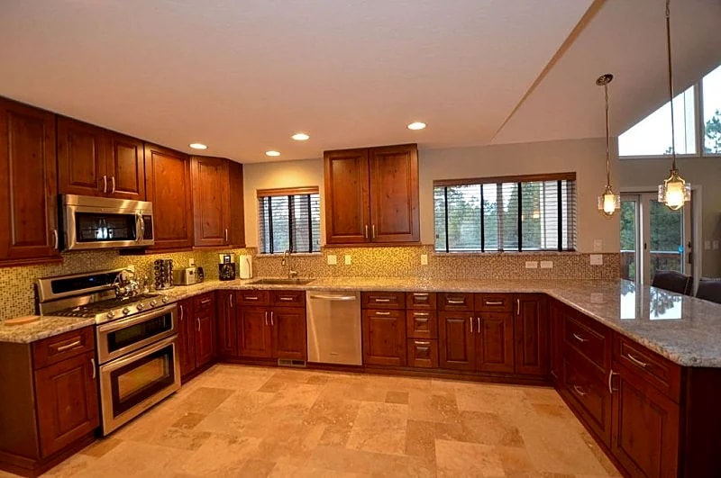 Luxury Retreat w/ Forest Views & Hot Tub! Newly renovated with high-end finishes in Flagstaff, Arizona, United States — photo 5