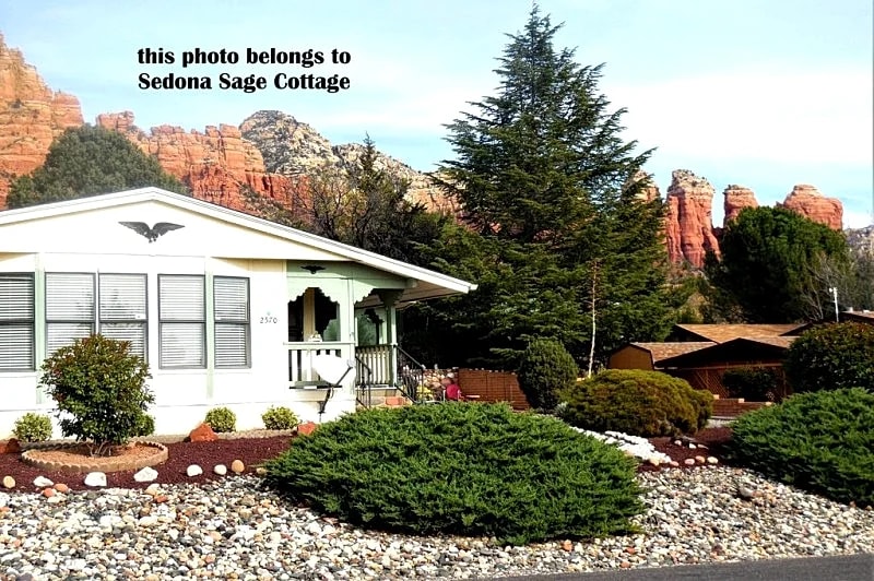 BEAUTIFUL VIEWS ~ SPACIOUS 2 BDRM / 2 BATH ~ 150 STEPS TO STUPA & TRAILS in Sedona, Arizona, United States — photo 2