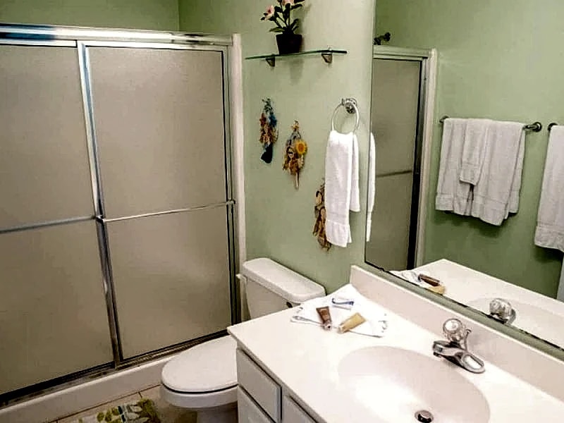 Minutes to Beach-Golf-1st Fl-Washer/Dryer-Free WiFi-Pool in Pawleys Island, South Carolina, United States — photo 4