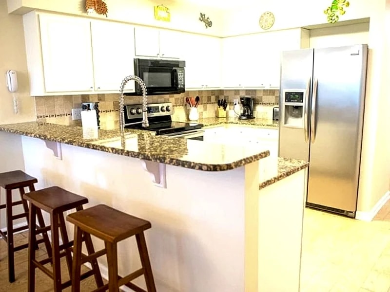 Golf, Pools, W/D, 2 King Beds, Free WiFi, Minutes to Beach in Pawleys Island, South Carolina, United States — photo 5