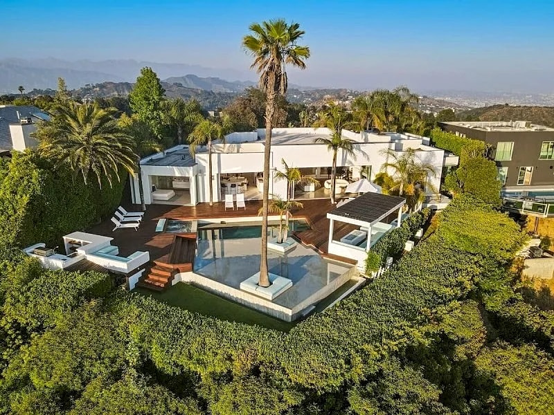 Crest Estate by Stay Awhile Villas