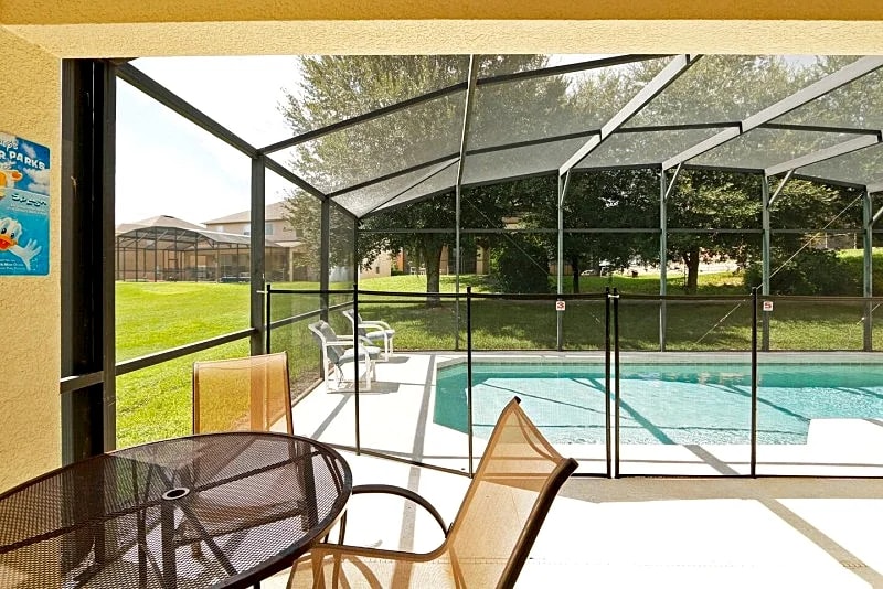 Large 5 br villa w/ private pool, 3 mi3Disney in Kissimmee, Florida, United States — photo 3