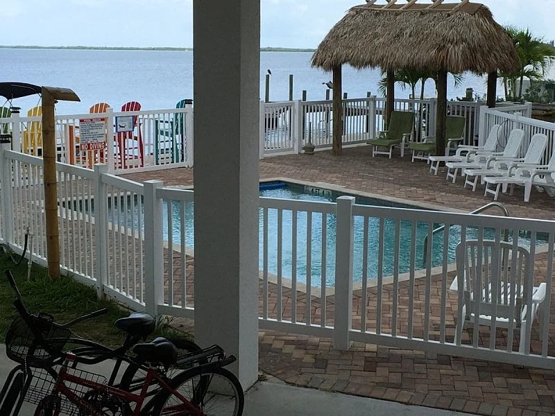Luxurious Oceanfront Home on Beach, Dock, Heat/Cool Pool, Kayaks, Bikes, Views! in Cudjoe Key, Florida, United States — photo 4
