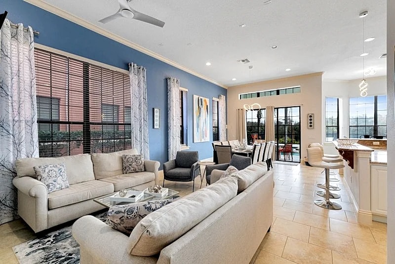 Spacious, game room, pool | 5 Bed, 6 Bath in Kissimmee, Florida, United States — photo 2