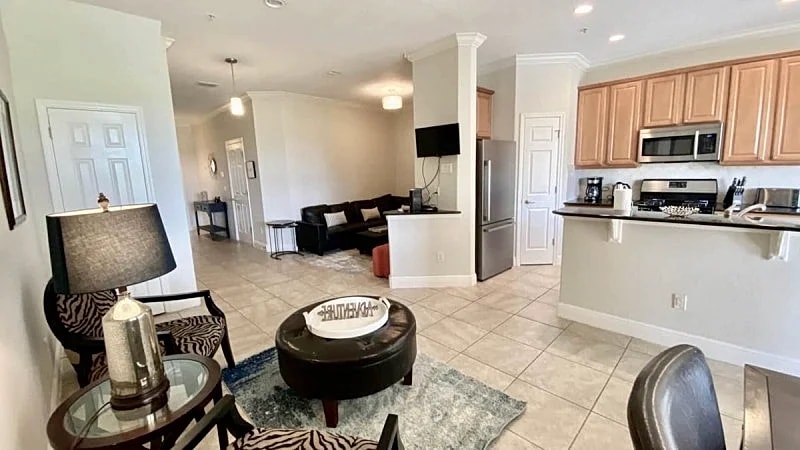 Attractive 3 bed townhome | 3 Bed, 2.5 Bath in Kissimmee, Florida, United States — photo 3