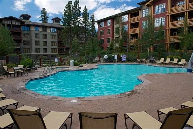 2 BEDROOM IN BOTH THE VILLAGE GRAND SIERRA LODGE AND VILLAGE MONACHE (WESTIN) in Mammoth Lakes, California, United States — photo 2