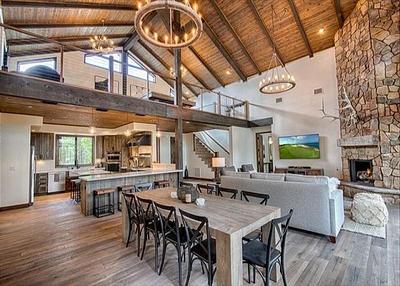 RELAX IN LUXURY... "Retreat at Whispering Pines" In Sought After Torreon! in Show Low, Arizona, United States — photo 2
