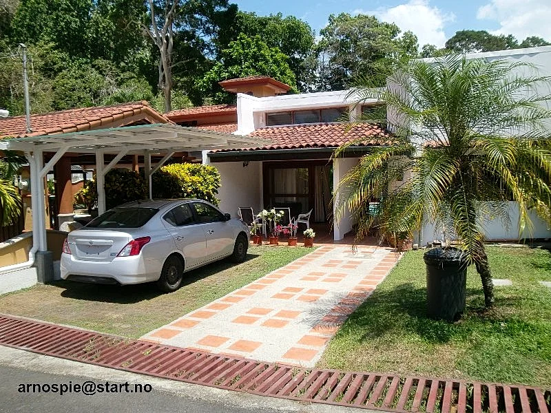 Large 3 BR Condo, Incredible Views, Families, 5 Min Walk to SPECTACULAR BEACH