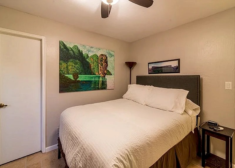 Casa De Palms - Entertainers delight w/ pool, spa, putting green, pool table! in Scottsdale, Arizona, United States — photo 3