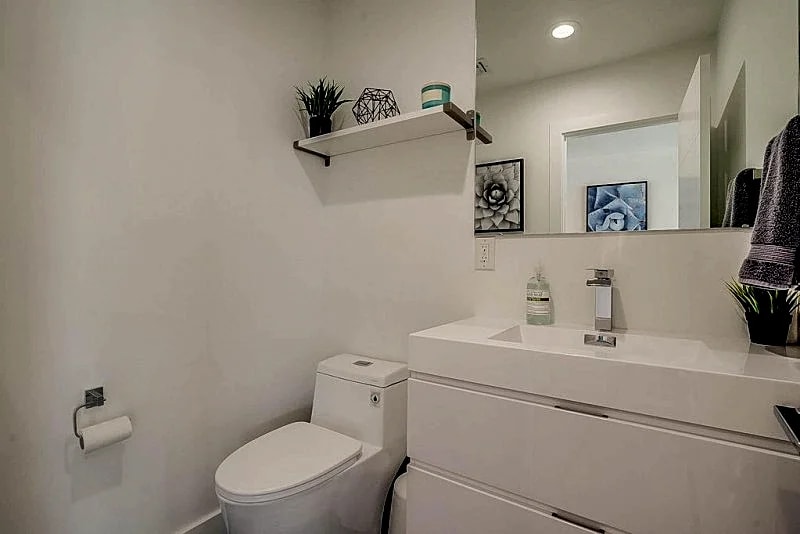 New Modern 4bd, pool/spa 1 minute walk to old town hot spots in Scottsdale, Arizona, United States — photo 5
