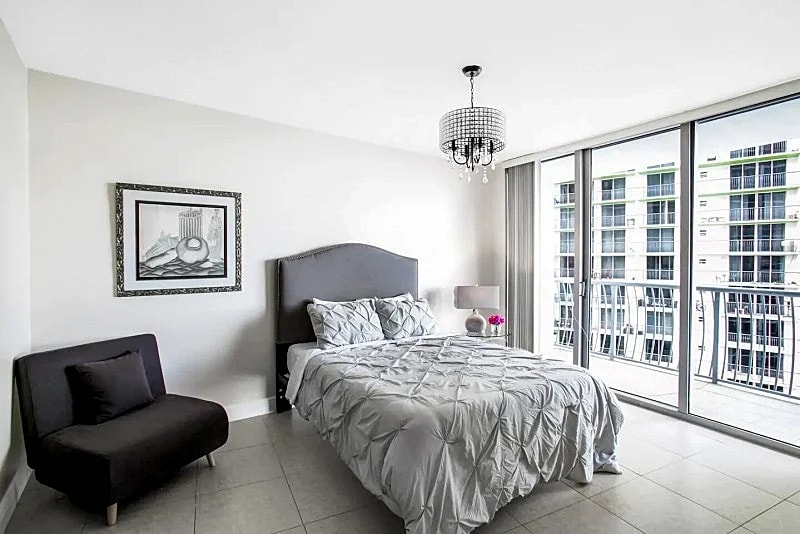 Luxury condo water view in the heart of Miami in Miami, Florida, United States — photo 2