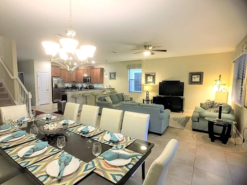 The Serenity Estate! Sleeps 19 - Golf, DISNEY, Universal, & More! in Four Corners, Florida, United States — photo 3