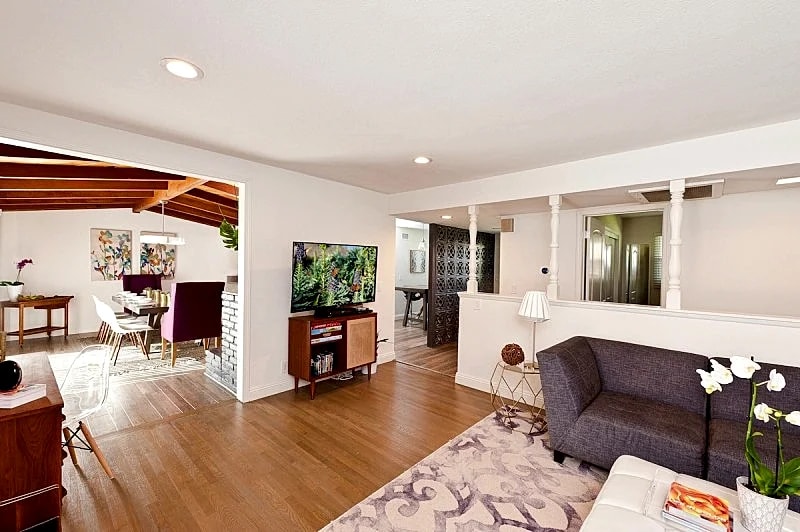 LAST MINUTE SPECIAL! 5-STAR DISNEY RESORT w/PRIVATE HEATED POOL, GAME ROOM. in Anaheim, California, United States — photo 2